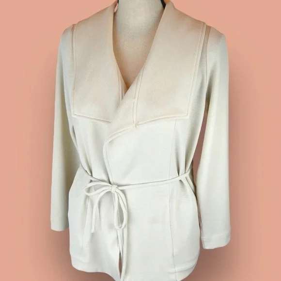 Banana Republic Petite Drape Front Knit Jacket, Oyster Color - Size XS - Picture 2 of 10